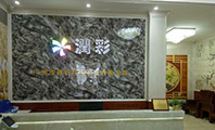uv平板打印机厂家哪家好？